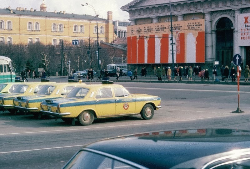 Каким был СССР 1974 года в цветных фотографиях