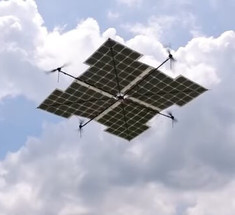 ﻿﻿ Квадрокоптер на солнечных батареях способен летать весь световой день