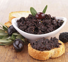 Изумительная  итальянская закуска —паштет из маслин
