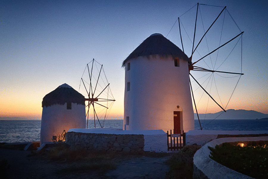 Завораживающие ветряные мельницы острова Миконос