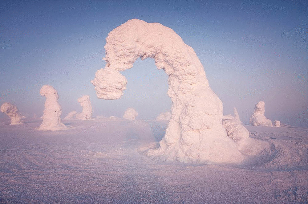 Удивительные снежные скульптуры, созданные природой