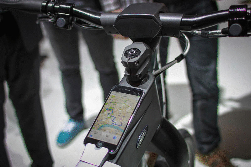 Ford представила пару концептов электрических велосипедов MoDe