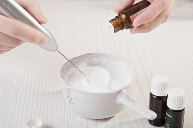 Как приготовить натуральный омолаживающий крем: 3 СУПЕР рецепта