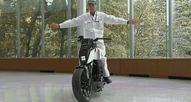 Система самобалансировки Honda Riding Assist