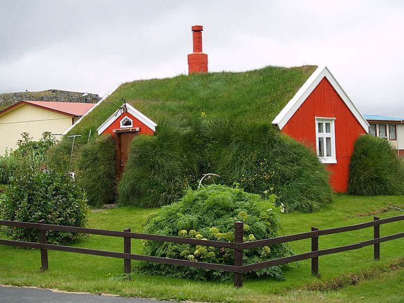 Зеленая крыша: неповторимость вашего дома