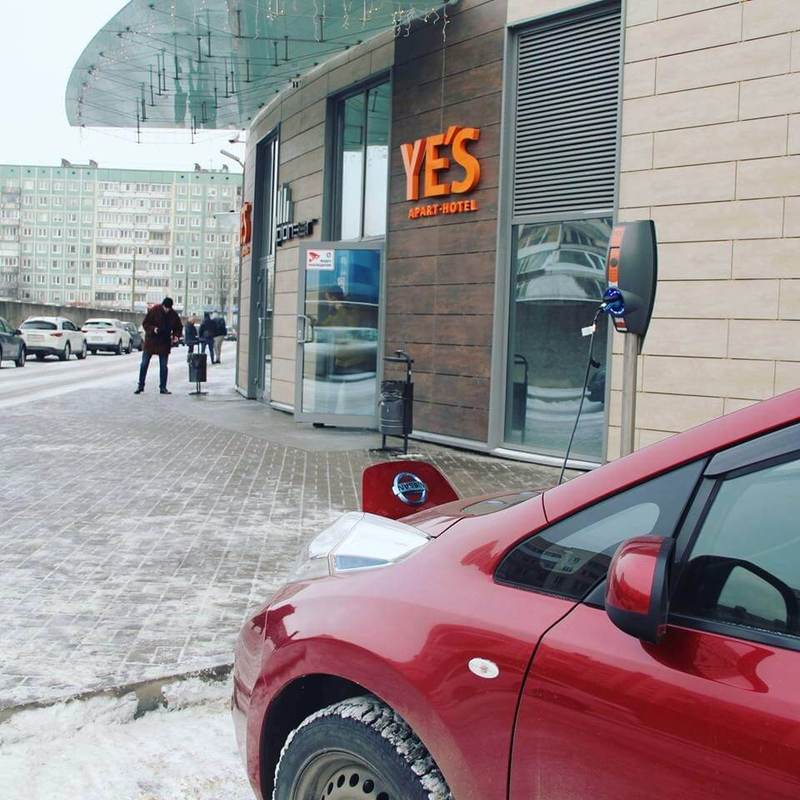 «Ленэнерго» планирует установить в Петербурге 10 зарядных станций для электромобилей
