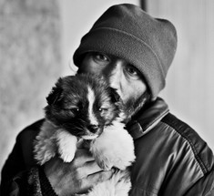 Пронзительный фоторепортаж—собаки и бездомные