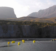 Шотландская компания разработала новый плавающий генератор волновой энергии