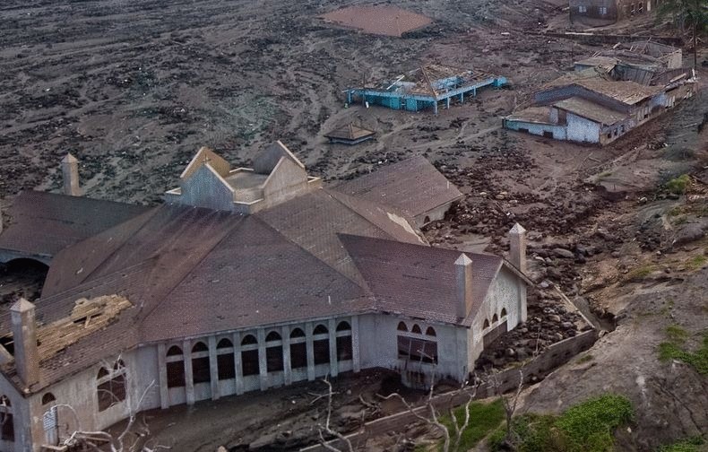 Монтсеррат - уничтоженый вулканом остров