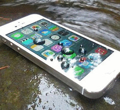 Инновационный спрей, который делает любое устройство водонепроницаемым+видео