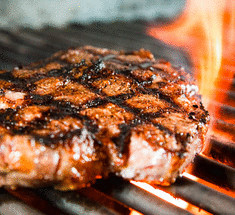 Мясо и рыба, приготовленные на огне — опаснее алкоголя