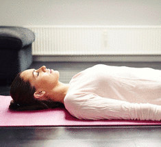 Йога:  простое дыхательное упражнение для сердца