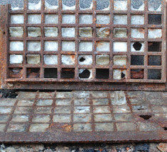 Интересная находка в Москве: призмы Люксфер на Мясницкой