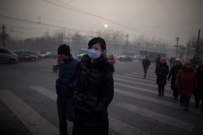 Проблему смога в Китае будут решать с помощью пылесоса для воздуха и «алмазных колец»