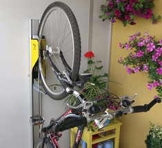 Новая система для компактного хранения велосипедов