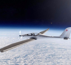 Швейцария испытала стратосферный самолет на солнечных батареях