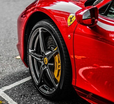 Ferrari планирует создать электрический суперкар