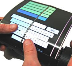 Ученые создали гибкий планшет с сенсорным экраном