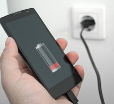 Как меняется принимаемая мощность от беспроводной зарядки в зависимости от расположения телефона