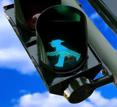 Умный светофор будет угадывать намерения пешеходов