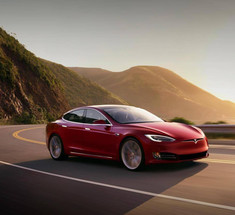 Tesla продала рекордное количество электромобилей