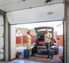 Теплые ворота в гараже и энергоэффективные роллеты: комфорт круглый год
