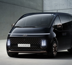11-местный Hyundai Staria привносит космический стиль на рынок минивэнов