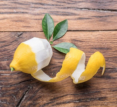 Стирка, чистка и здоровье: 61 способ применения лимона в доме 