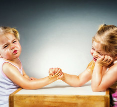 Ссоры между детьми: 10 шагов по разрешению конфликта