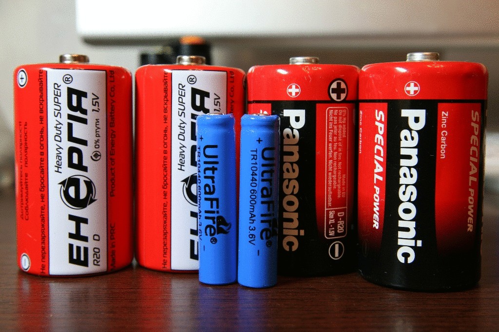 Чем вредны батарейки?