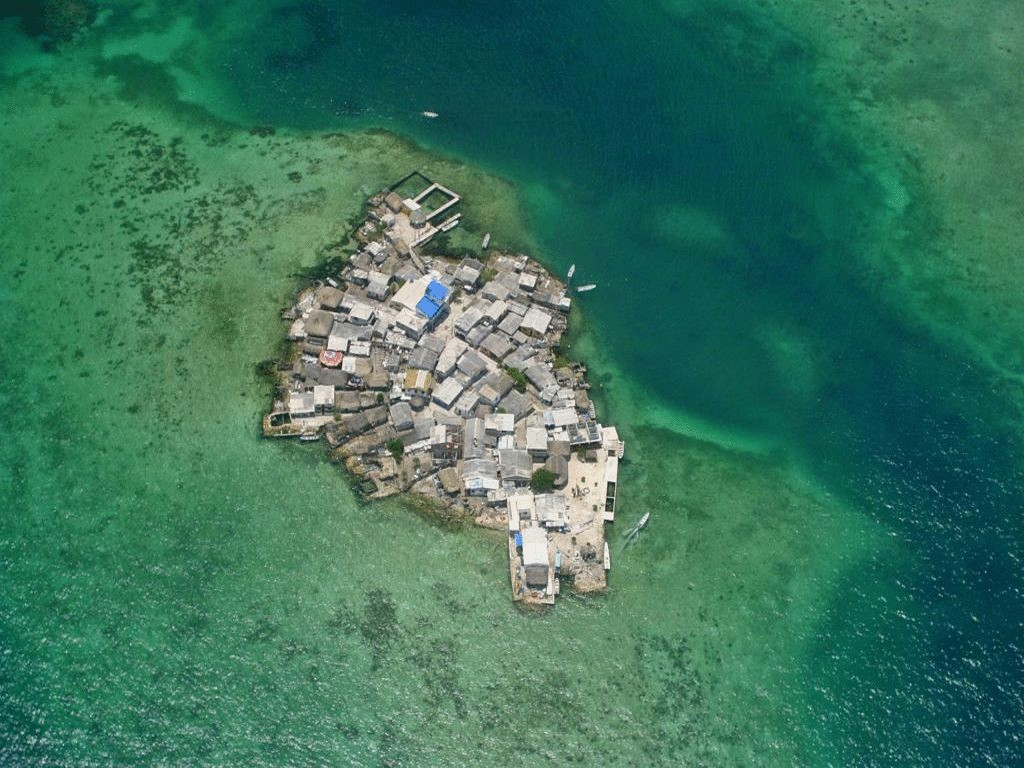 Густонаселенные острова мира