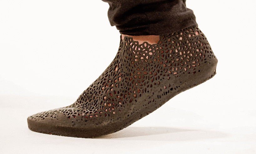 Созданы первые в мире самовосстанавливающиеся кроссовки