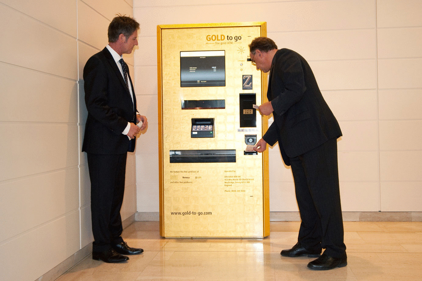 Первый в мире автомат, который продает золото