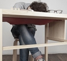 "Зевака": лучший рабочий стол для студента