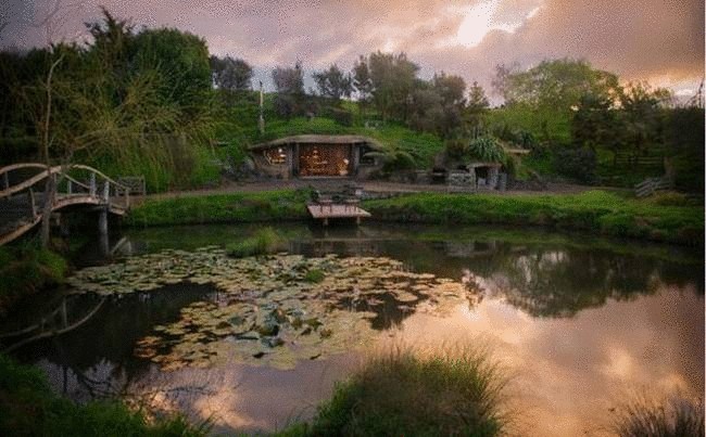 Необычный дом из природных материалов на семейной ферме в Новой Зеландии
