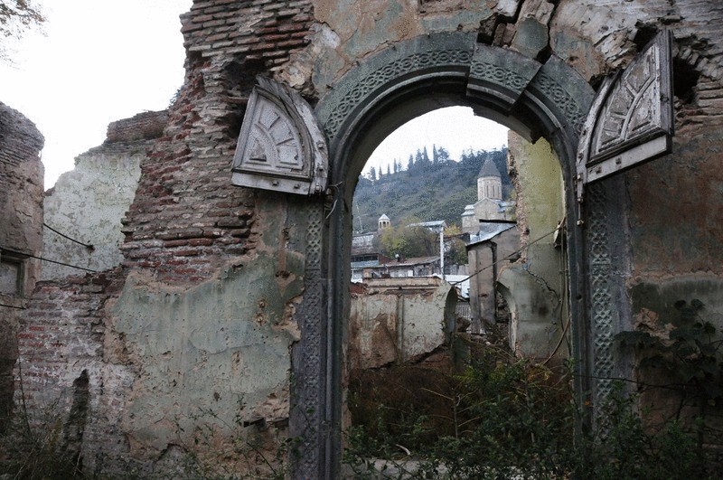 Тбилиси исчезающий — жизнь без мишуры и блесток