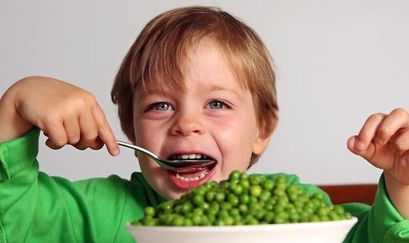 10 способов приучить детей к правильному питанию