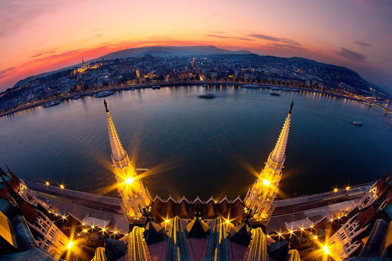НЕРЕАЛЬНО красивые закаты и рассветы Будапешта