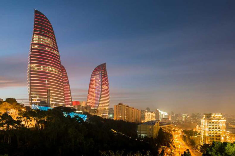 15 причин побывать в Азербайджане