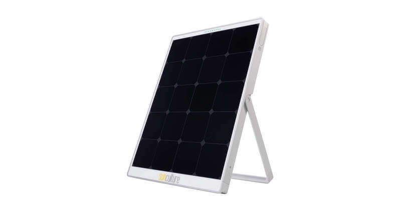 Солнечная панель со встроенным аккумулятором, инвертором и программным обеспечением