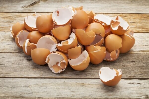 Как убрать ЛИПОМУ при помощи сырого яйца