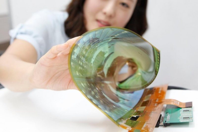 Разработаны тонкие OLED-дисплеи на основе графеновых электродов