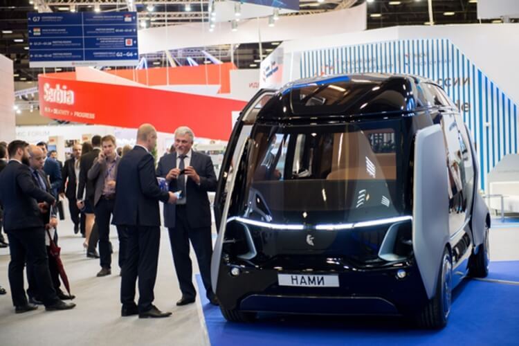 «КАМАЗ» показал беспилотный автобус «Шатл»