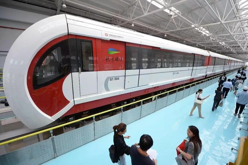 В пекинском метро тестируют беспилотную линию и поезд маглев