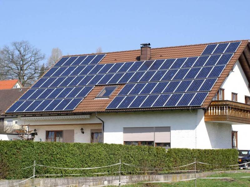 Солнечные стены вместо фотоэлектрических панелей на крыше