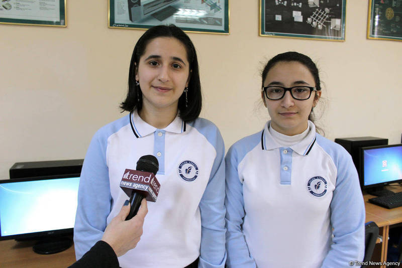Азербайджанская школьница научилась получать энергию из дождевой воды