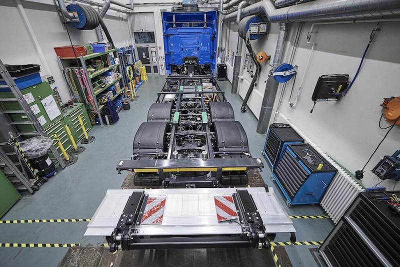 Daimler начнёт производить электрофуры eActros в 2021 году