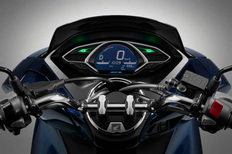 Honda начнет производство гибридного скутера PCX