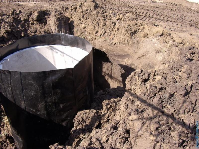 Гидроизоляция канализационного колодца: как сделать правильно?