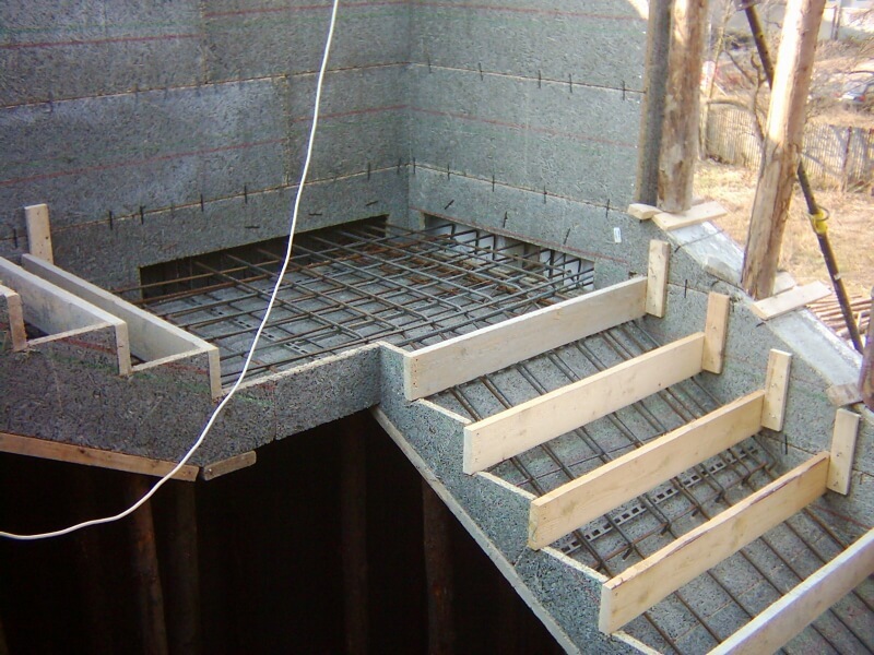 бетонная лестница своими руками фото